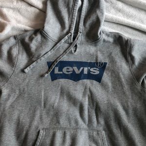 Vintage Levi’s sweatshirt